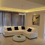 Elite Admiral Premium Residences מלון *