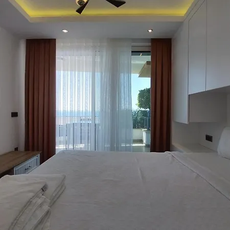 Elite Admiral Premium Residences Lejlighed