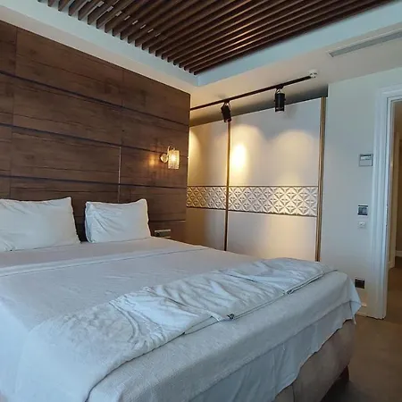 Elite Admiral Premium Residences Konaklı