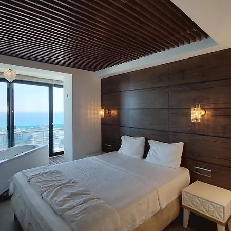 Elite Admiral Premium Residences * Konaklı