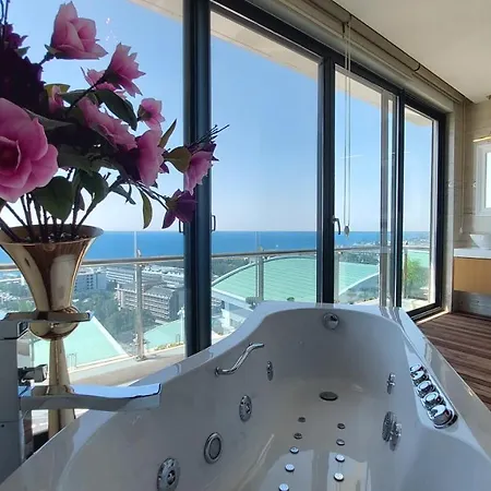 Elite Admiral Premium Residences *