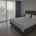 Hotel Elite Admiral Premium Residences *