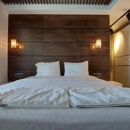 Elite Admiral Premium Residences * Konakli