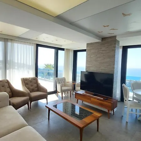 Elite Admiral Premium Residences * Konakli