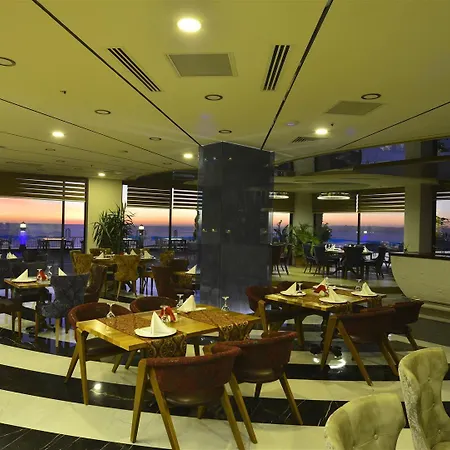 Elite Admiral Premium Residences Hotel Konaklı