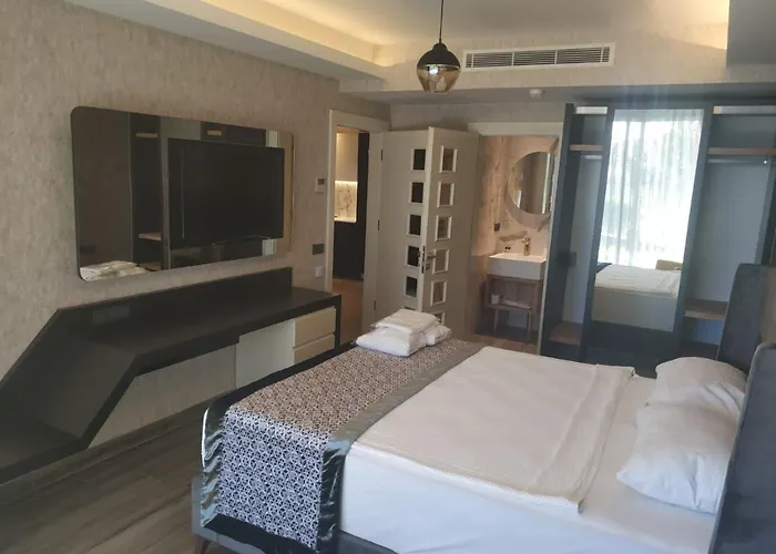 Hotel Elite Admiral Premium Residences