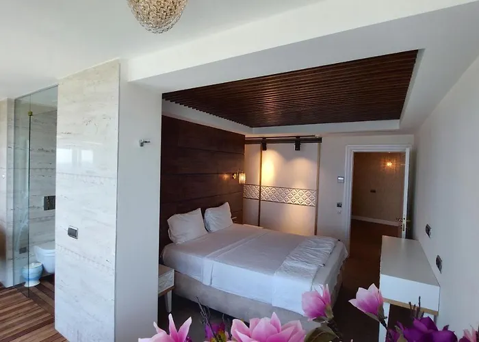 Elite Admiral Premium Residences * Konaklı