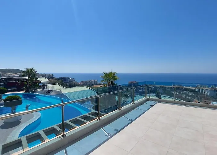 Elite Admiral Premium Residences Hotel