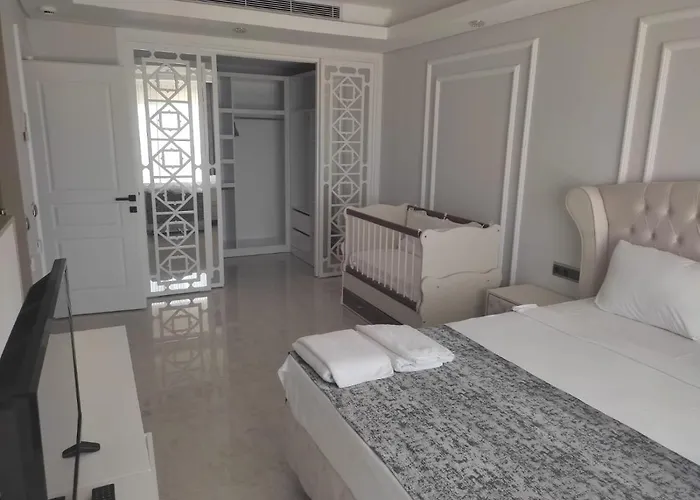 Elite Admiral Premium Residences *