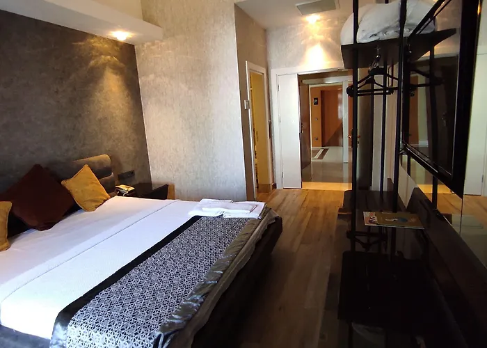 Hotel Elite Admiral Premium Residences *