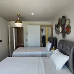 Otel Elite Admiral Premium Residences *