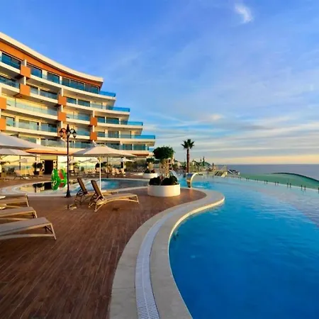 Elite Admiral Premium Residences * Konaklı