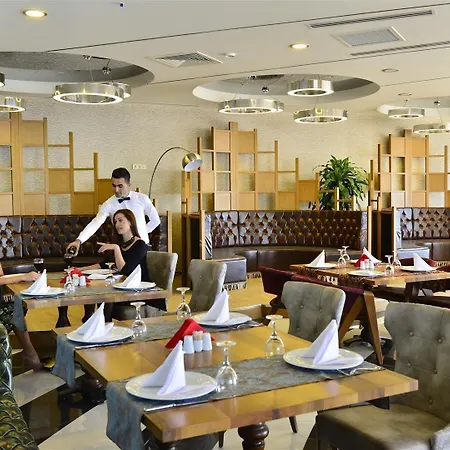 Hotel Elite Admiral Premium Residences *