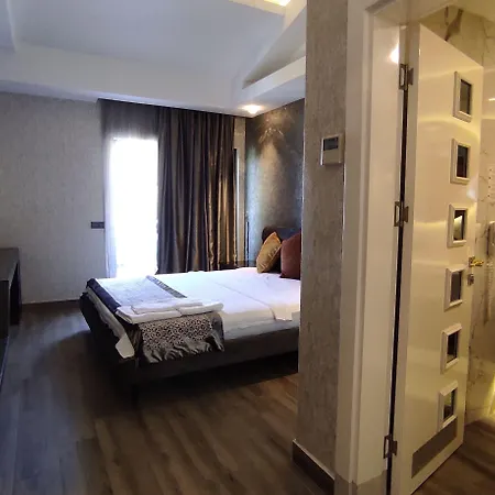 Elite Admiral Premium Residences Konaklı